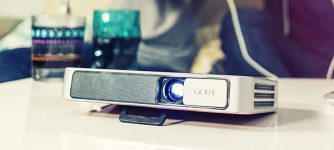 Opruimingsaanbiedingen om u geld te besparen!  – Persoonlijke projector